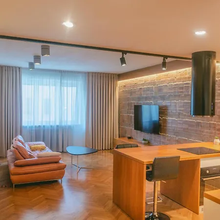 アパート Luxury Center W Ac & Balcony *
