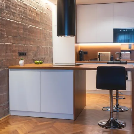 Luxury Center W Ac & Balcony Bratislava